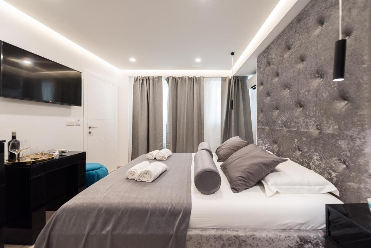 זאדאר 10 Heritage Rooms מראה חיצוני תמונה